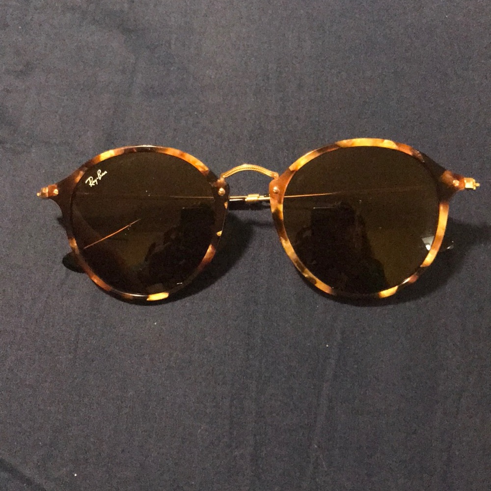 Ray bans wide frame